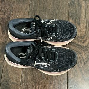 Brooks Glycerin 19, size 8